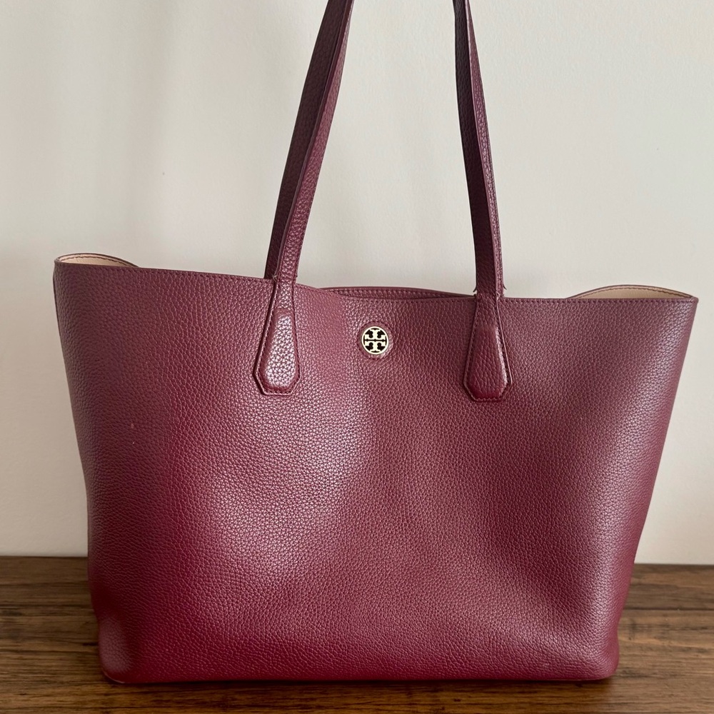 Tory Burch Cranberry Leather Perry Tote Bag Sophisticated and Functional